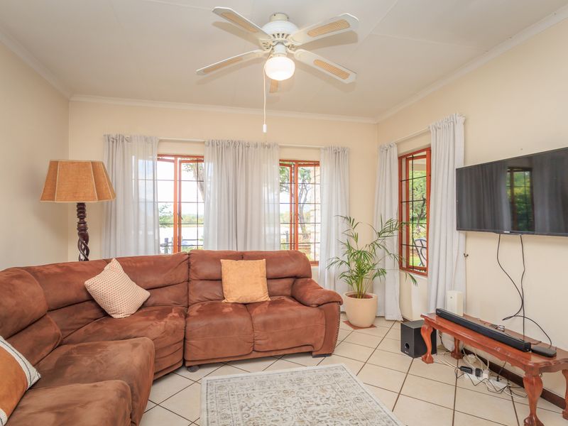 Secure Low-Density Estate Featuring Recreation And Serenity - Photo 7