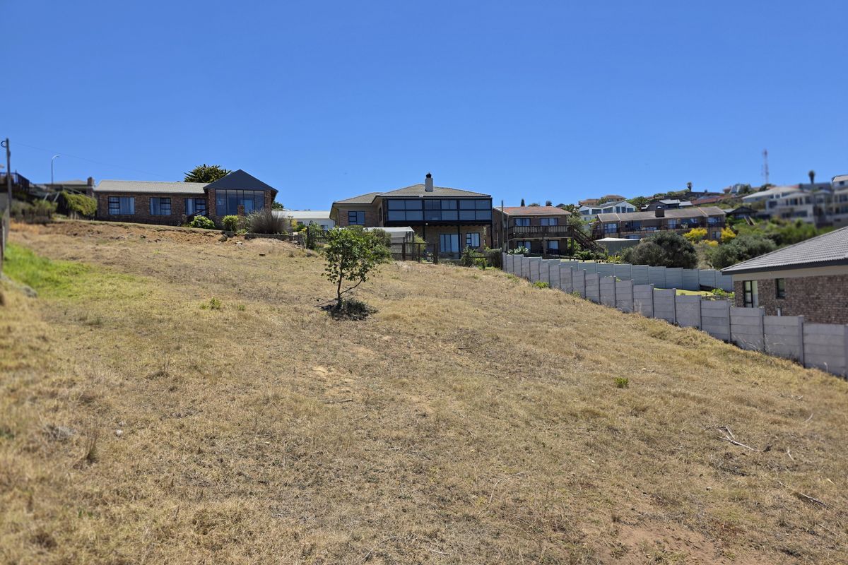 Prime 975m2 stand – A rare find in Dana Bay - Photo 5