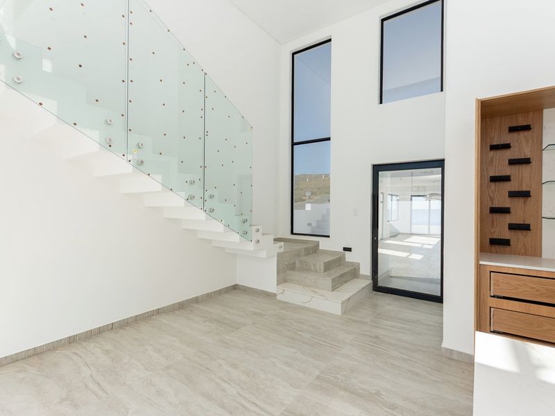 A Grand Slam Winner With Space, Style and Prime Uninterrupted Sea Views! It's called Location!!! - Photo 4