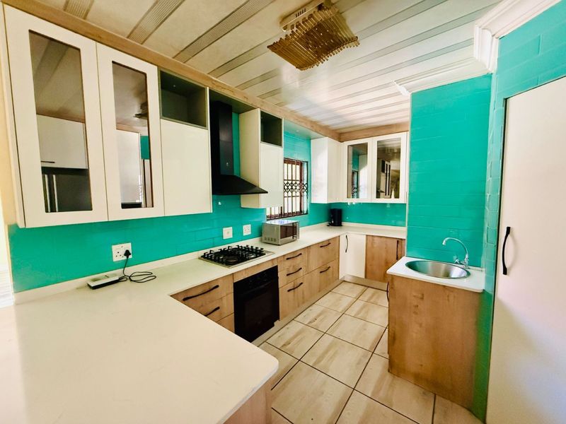 Modern 3-Bedroom Home for Sale in Theresapark - Photo 6