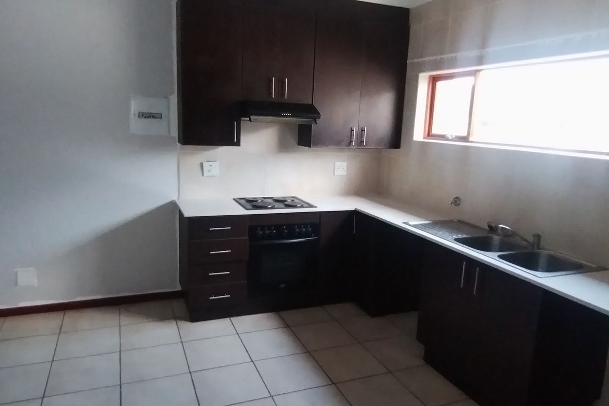 Flat Rental Monthly In Brakpan - Photo 3