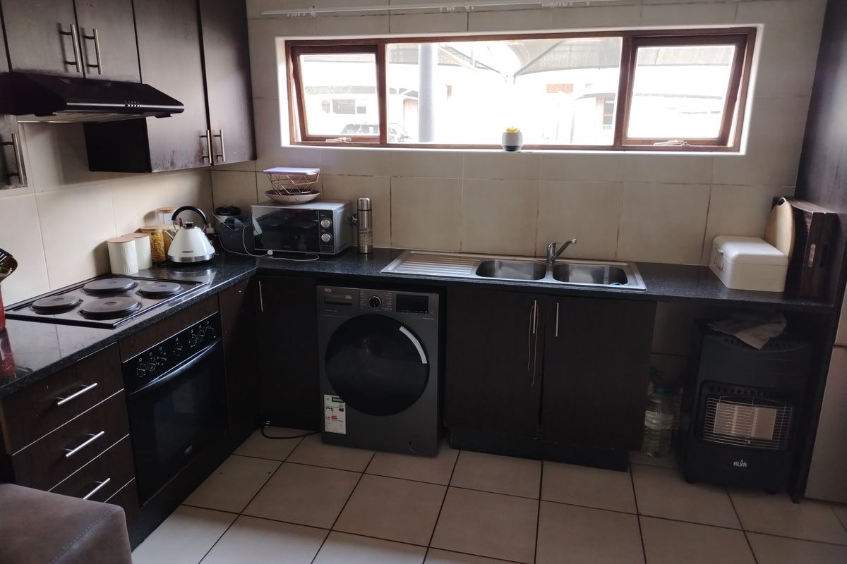 Flat Rental Monthly In Brakpan - Photo 5