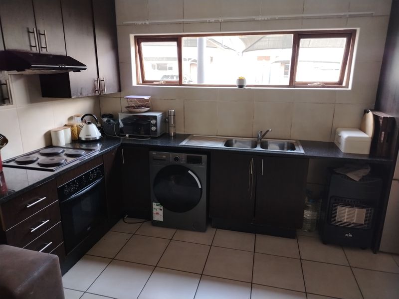 Flat Rental Monthly In Brakpan - Photo 5