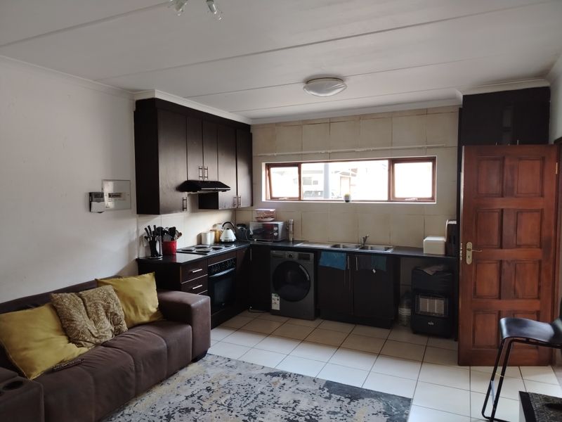 Flat Rental Monthly In Brakpan - Photo 3