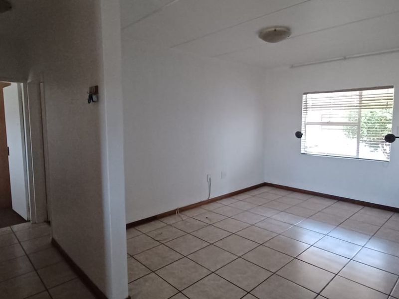 A perfect choice – Neat 2-Bedroom Unit in an Excellent Location - Photo 10
