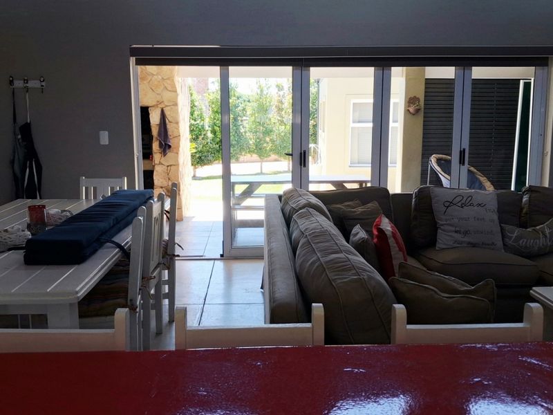 Two Homes, One Thoughtful Coastal Offering - Photo 8