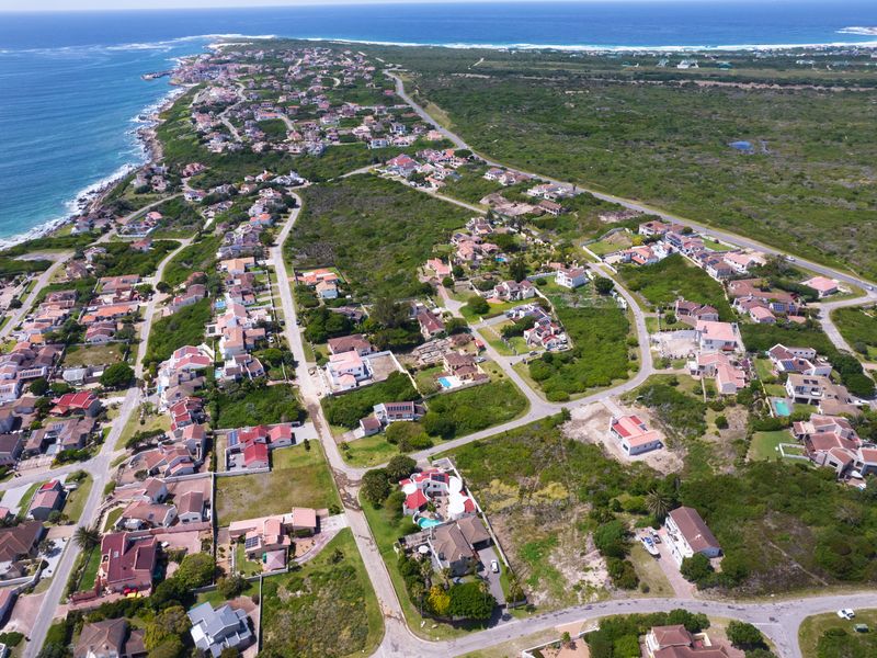 Sea Views - Limit stock! - Photo 7