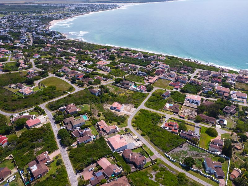 Sea Views - Limit stock! - Photo 6