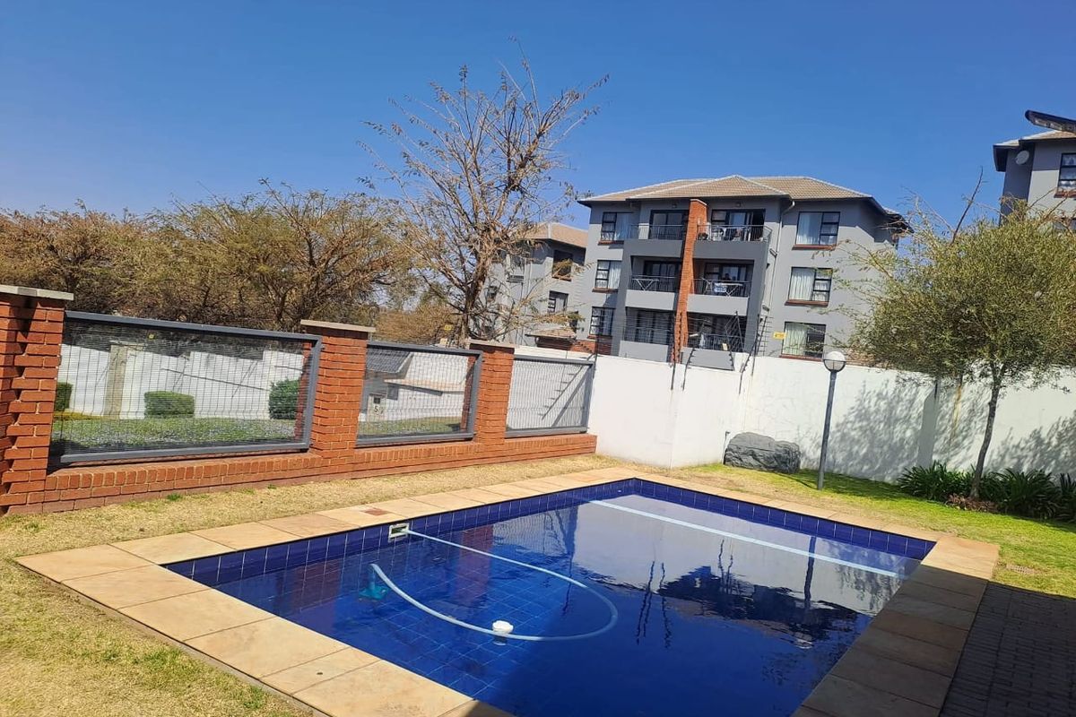 It's a Lifestyle - Photo 2