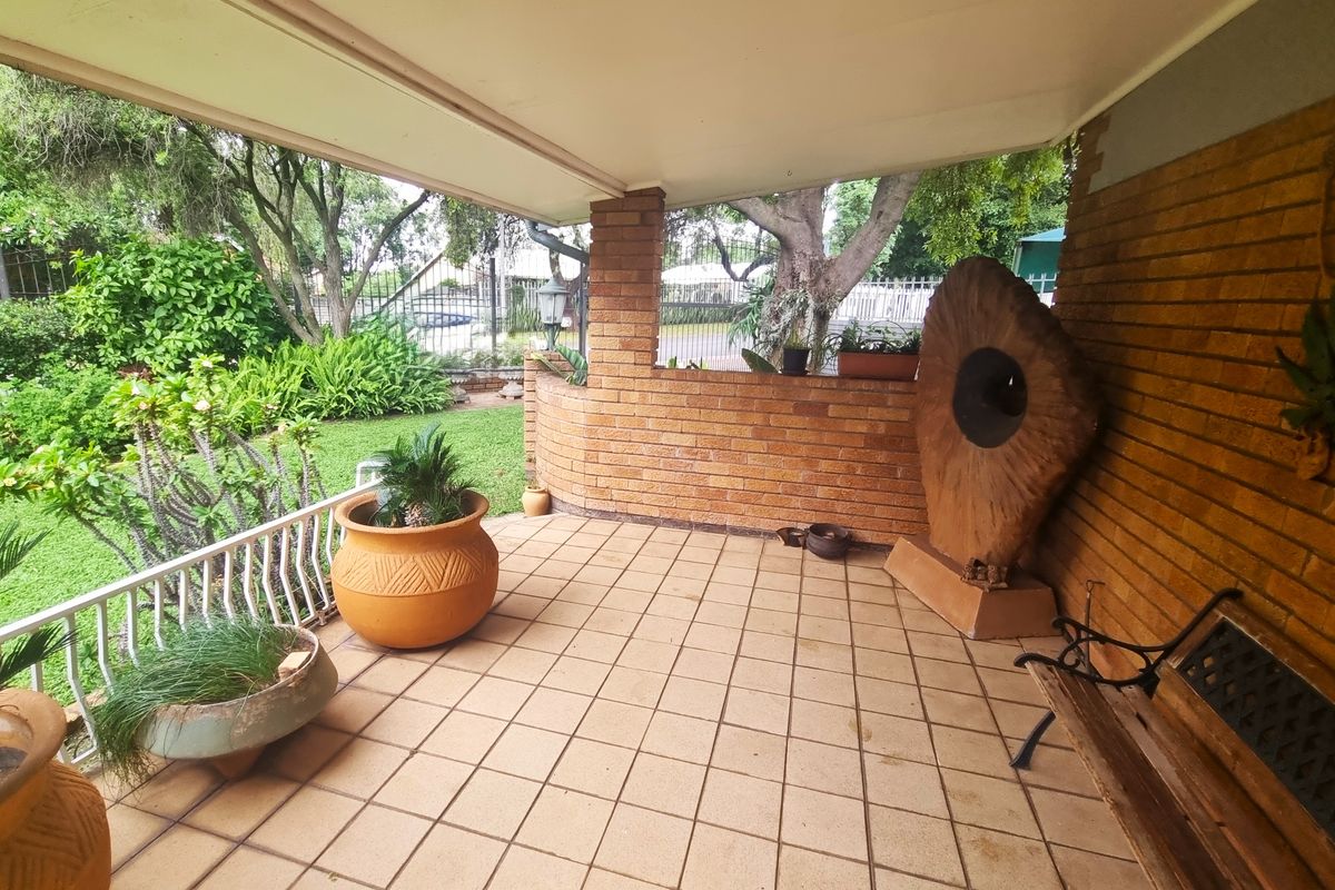 **Welcome to Your Dream Home in Protea Park, Rustenburg!** - Photo 5