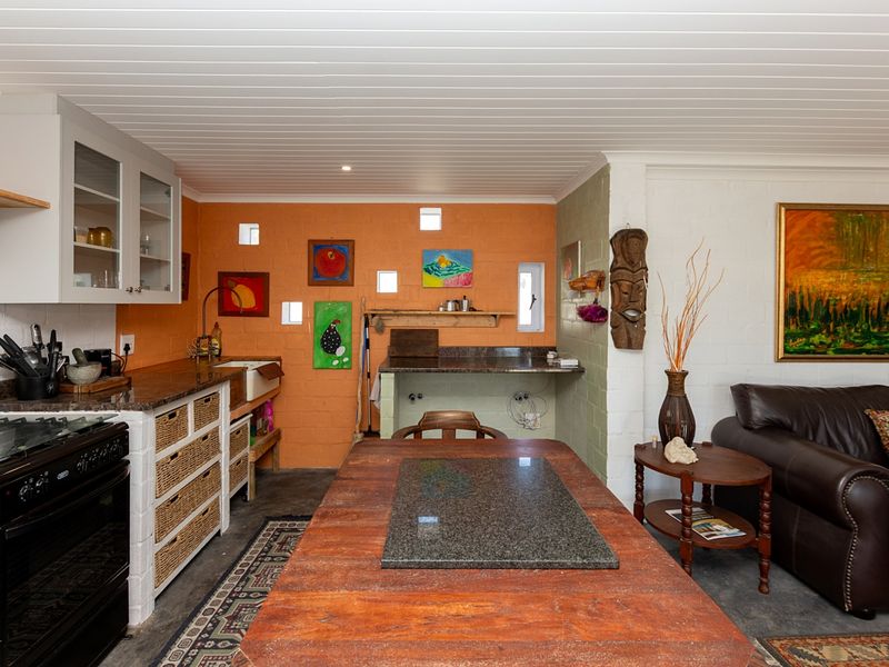 Charming Home With Endless Potential - Photo 10