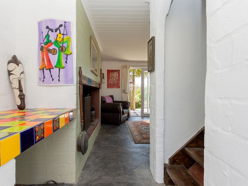 Charming Home With Endless Potential - Photo 8