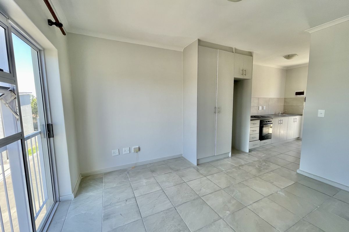 Bachelor unit. Perfect Investment or First-Time Buyer Opportunity - Photo 3