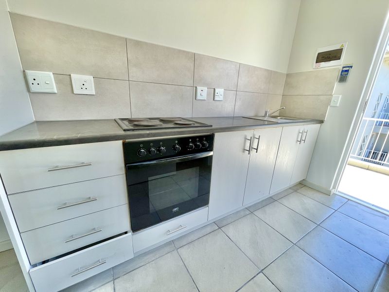 Bachelor unit. Perfect Investment or First-Time Buyer Opportunity - Photo 5