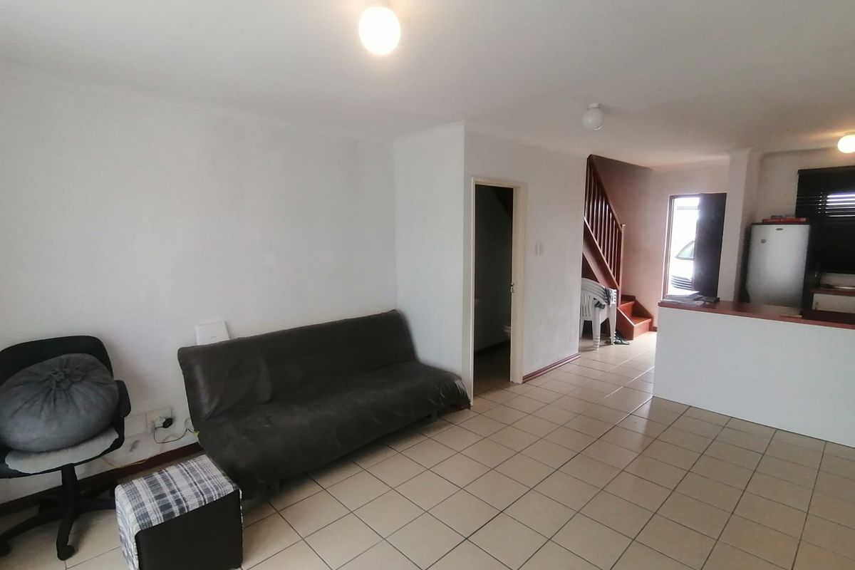 Discover Your Dream Starter Home! - Photo 4