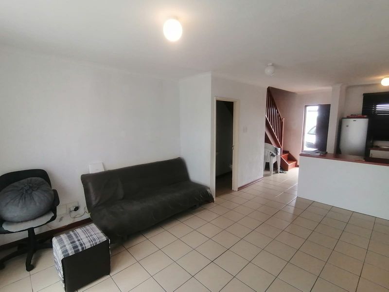 Discover Your Dream Starter Home! - Photo 4