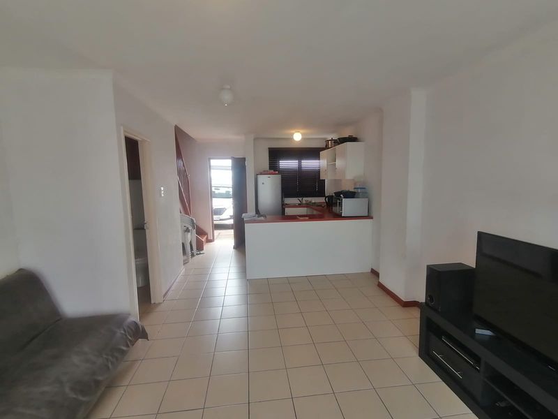 Discover Your Dream Starter Home! - Photo 3