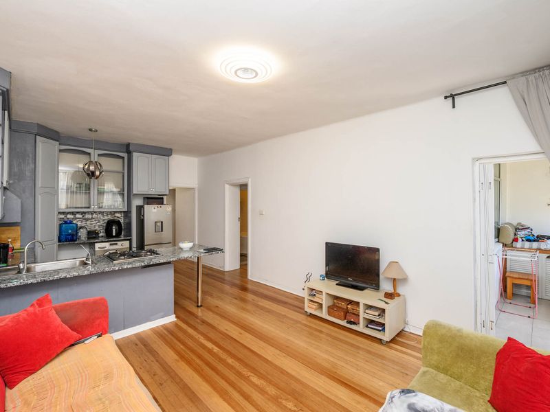 Prime Beachfront Living — Ideal investment For The Iron Man - Opposite Pollock Beach - Photo 8