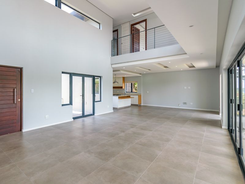 A Modern Masterpiece with Seamless Indoor-Outdoor Living - Photo 4