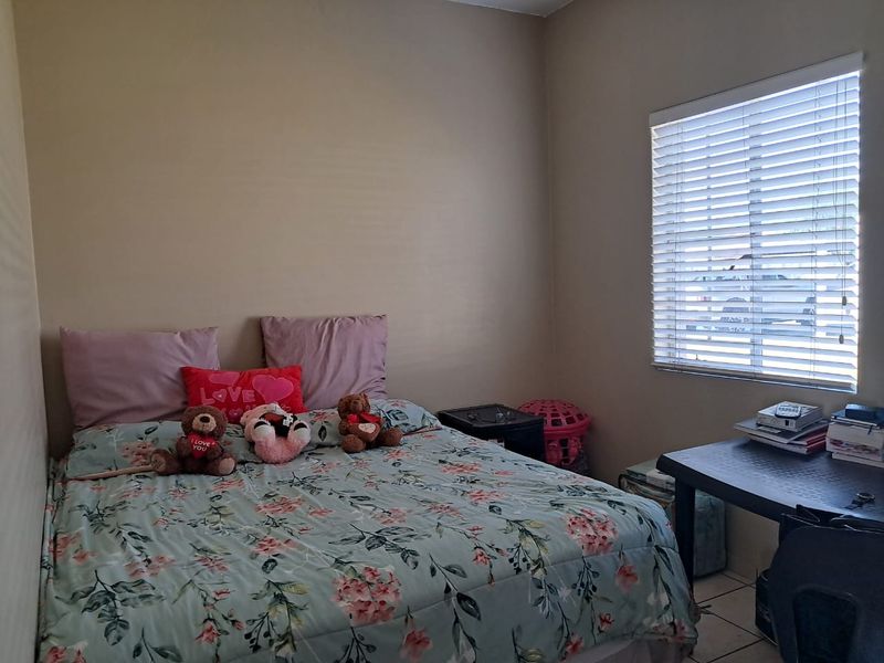 Beautiful 2-Bedroom Apartment in Cashan - Photo 8