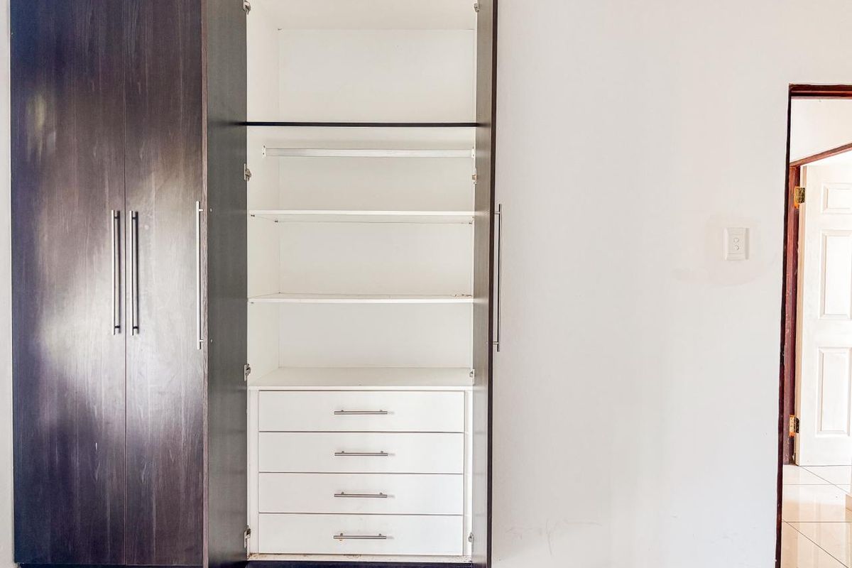 Peaceful Complex Living in Prime Hayfields Location - Photo 4