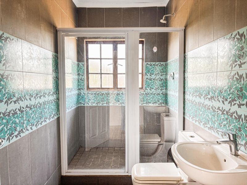 Peaceful Complex Living in Prime Hayfields Location - Photo 6