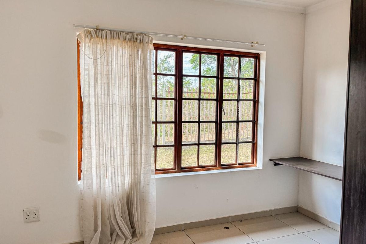 Peaceful Complex Living in Prime Hayfields Location - Photo 5