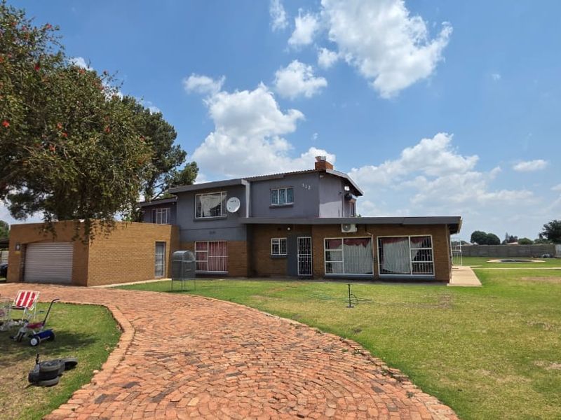 2.14 HA Smallholding - Photo 3