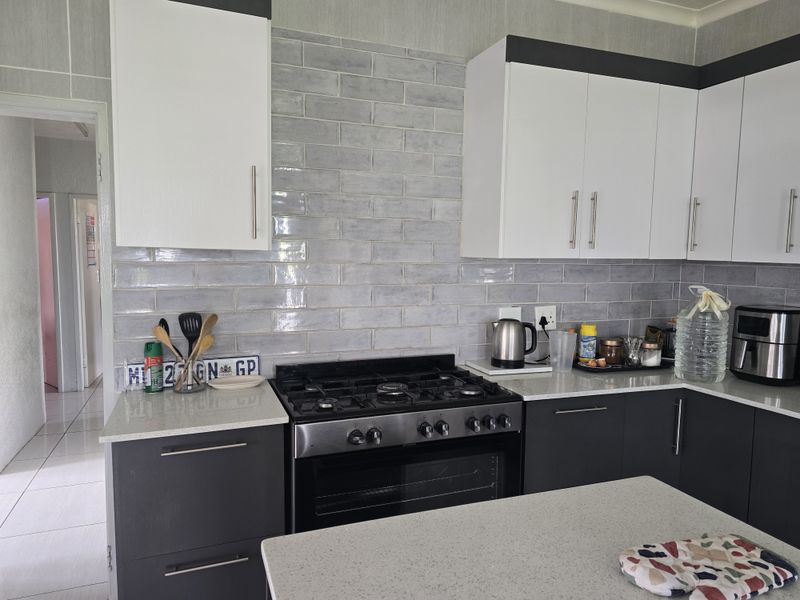 2.14 HA Smallholding - Photo 7