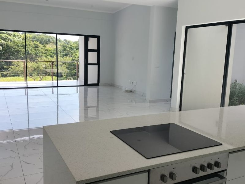 Modern Masterpiece in Palm Lakes Lifestyle Estate - Photo 4