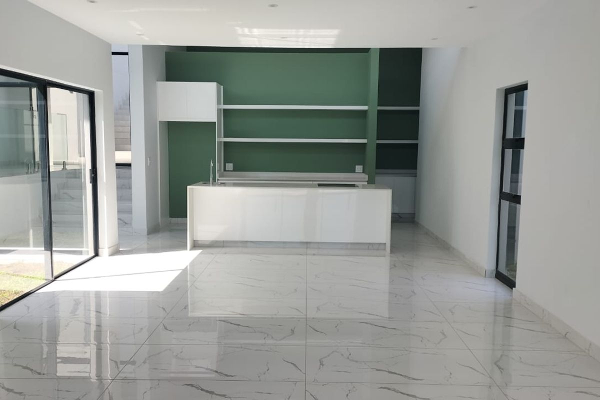 Modern Masterpiece in Palm Lakes Lifestyle Estate - Photo 3