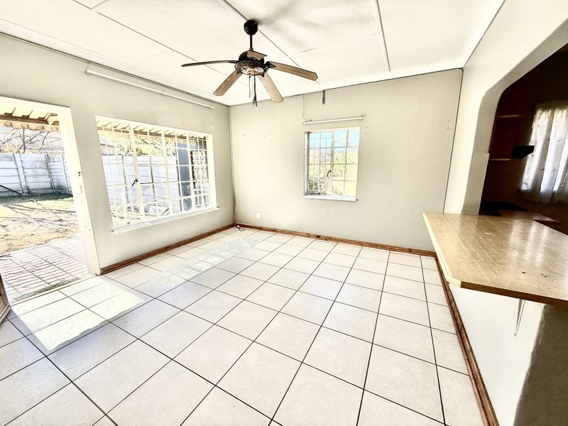 House To Let -Petfriendly -Water Included - Photo 2