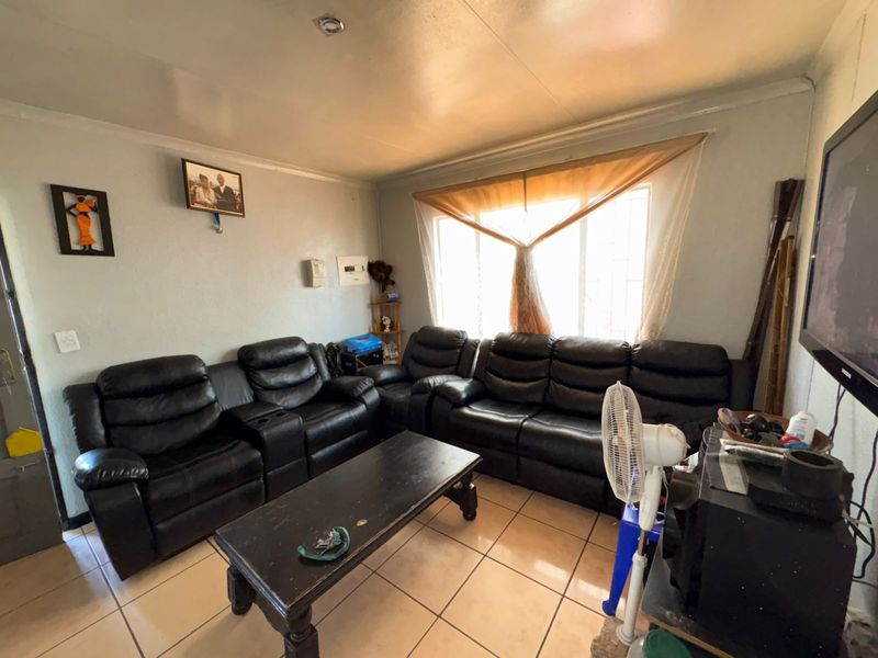 Affordable 3-Bed Opportunity - Photo 2