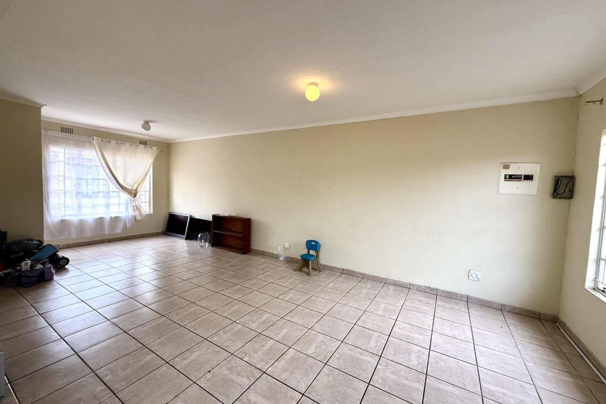 Petfriendly Townhouse - Photo 3