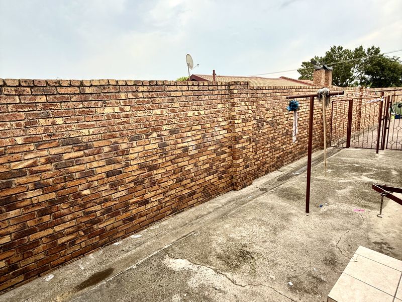 Petfriendly Townhouse - Photo 9