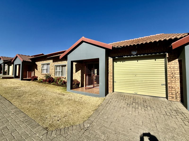 1 Bedroom Fully Furnished Townhouse o Let - Photo 1