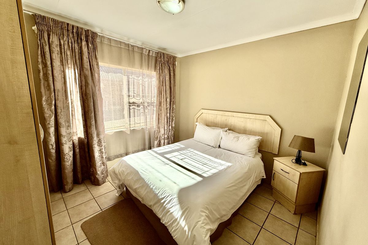1 Bedroom Fully Furnished Townhouse o Let - Photo 4