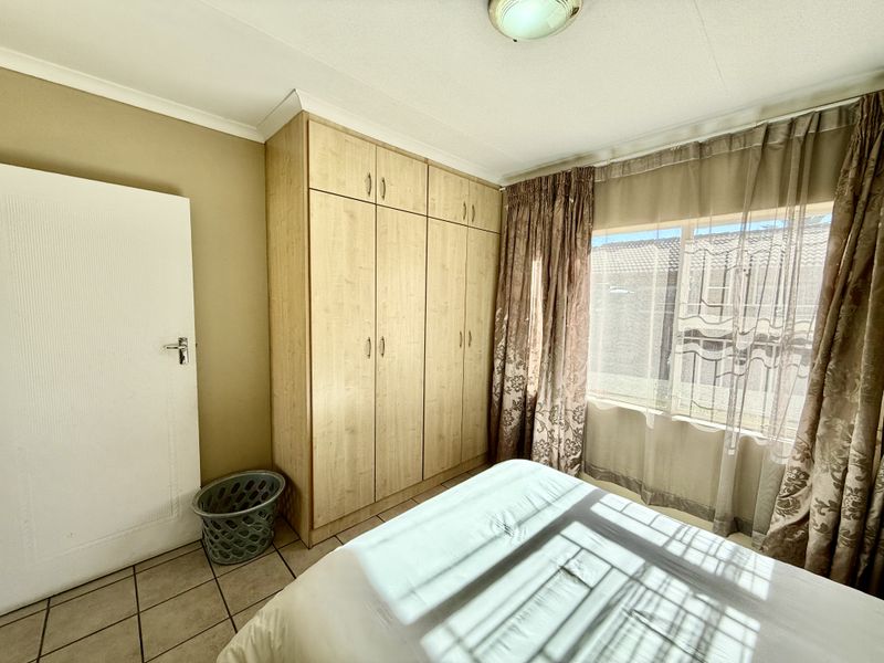 1 Bedroom Fully Furnished Townhouse o Let - Photo 5