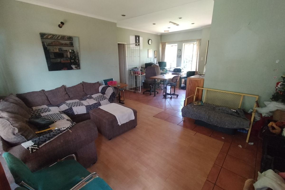 A Visionary’s Opportunity in Eldorette - Photo 2