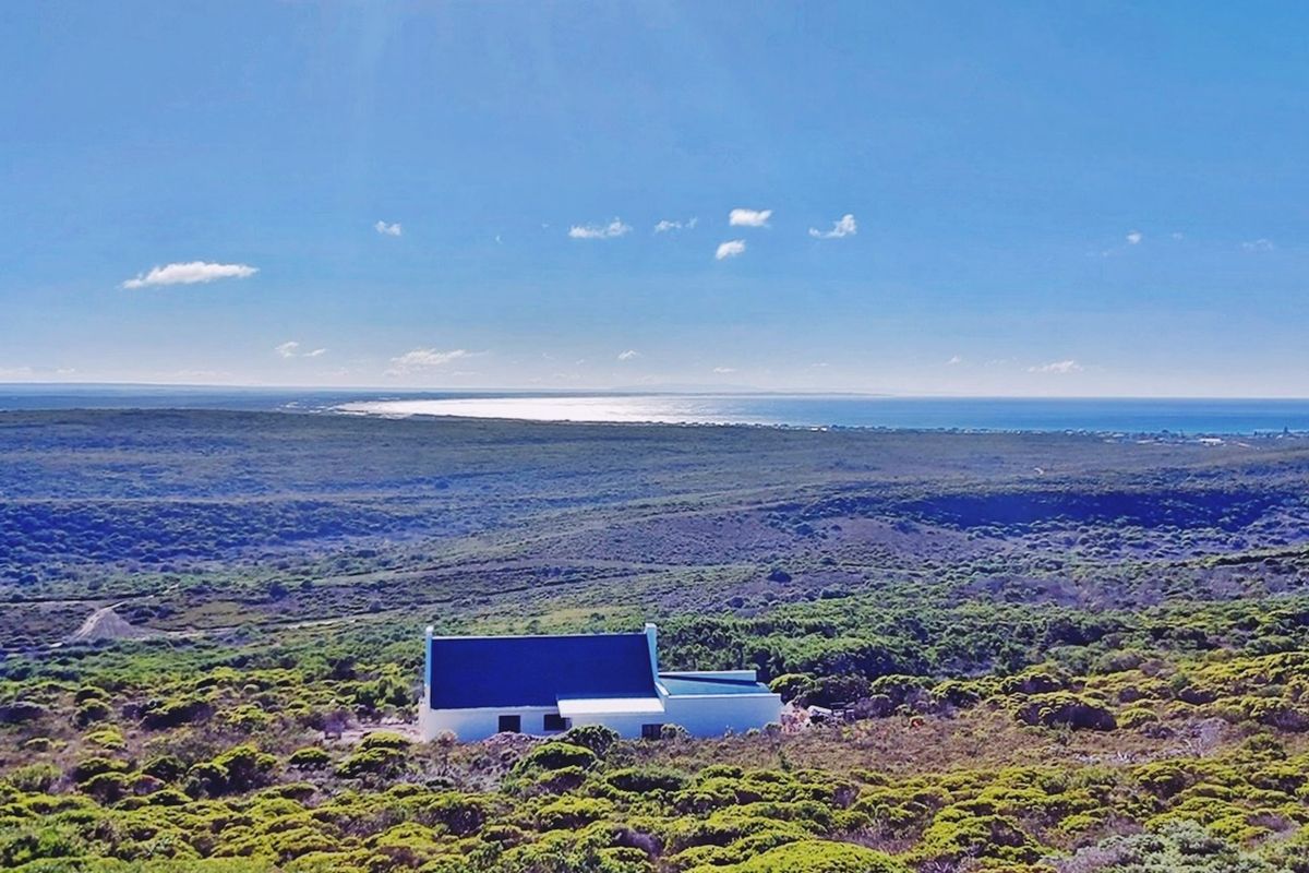 Where Fynbos Living Meets Incredible Views - Photo 2