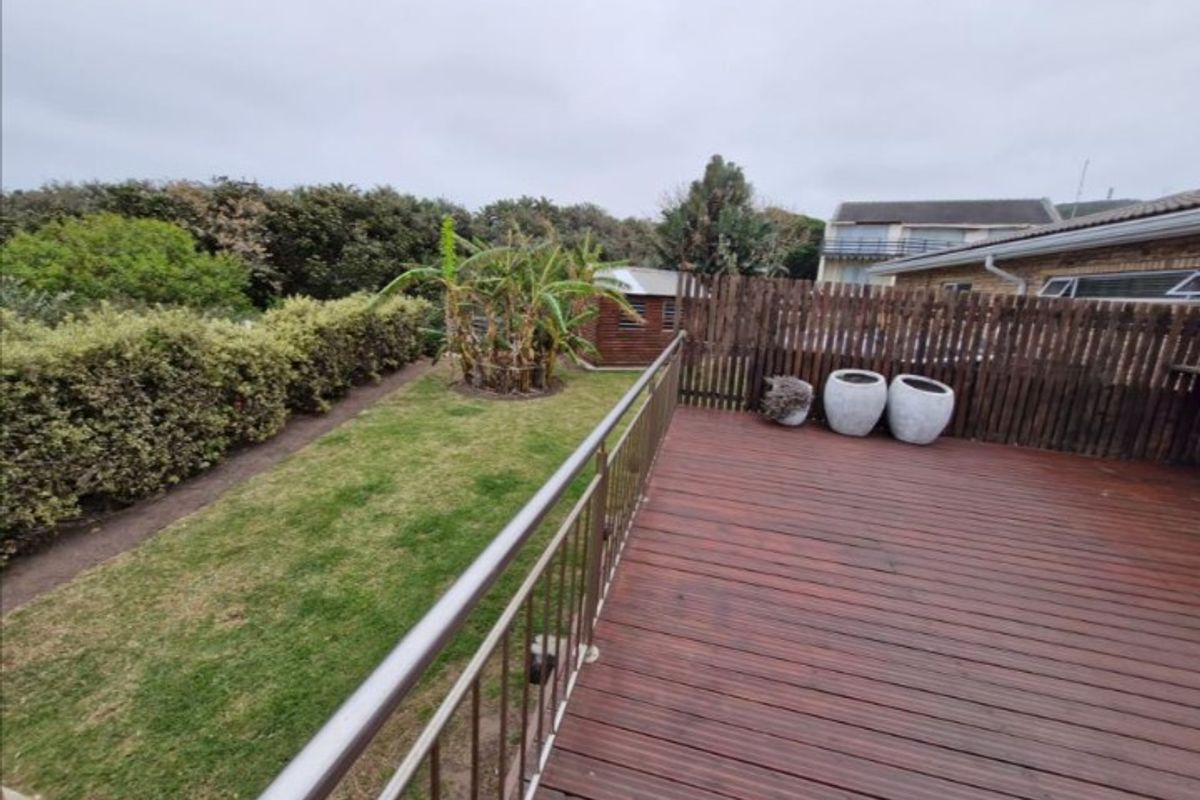 Exclusive Winterstrand Beachfront Palace | A Rare Coastal Masterpiece - Photo 3