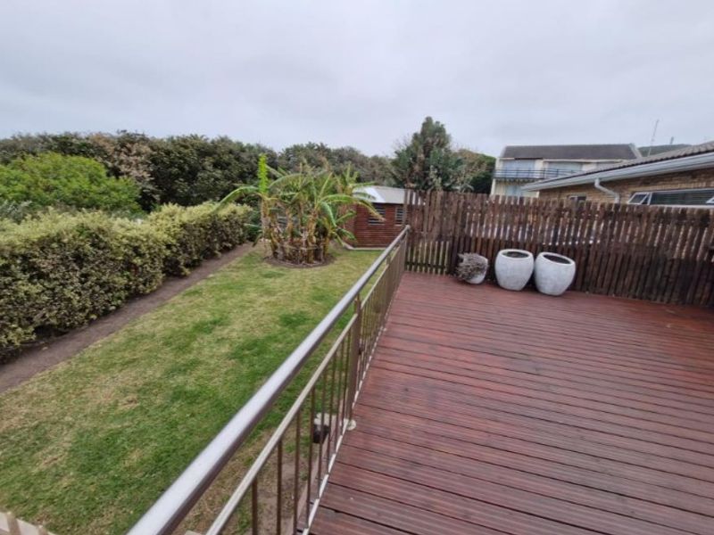 Exclusive Winterstrand Beachfront Palace | A Rare Coastal Masterpiece - Photo 3