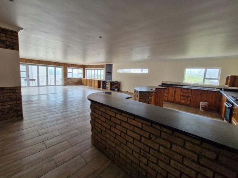 Exclusive Winterstrand Beachfront Palace | A Rare Coastal Masterpiece - Photo 10