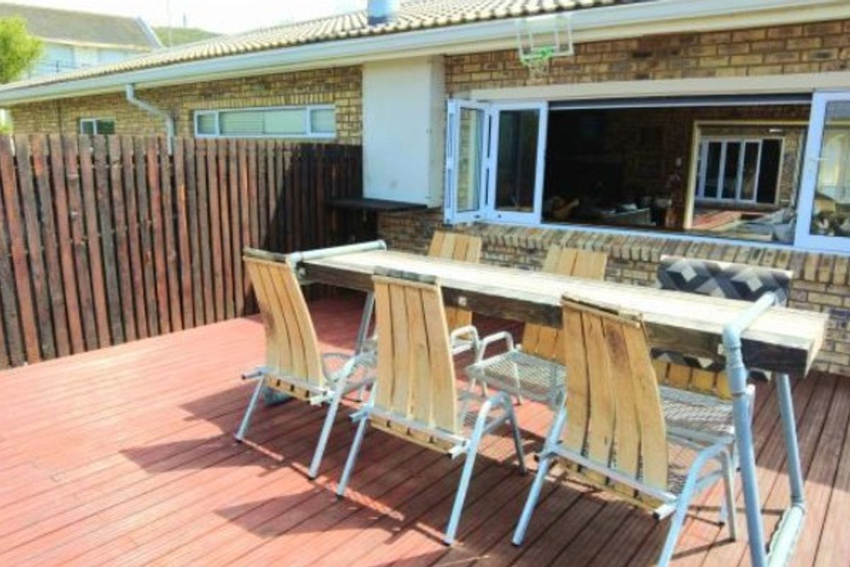 Exclusive Winterstrand Beachfront Palace | A Rare Coastal Masterpiece - Photo 5