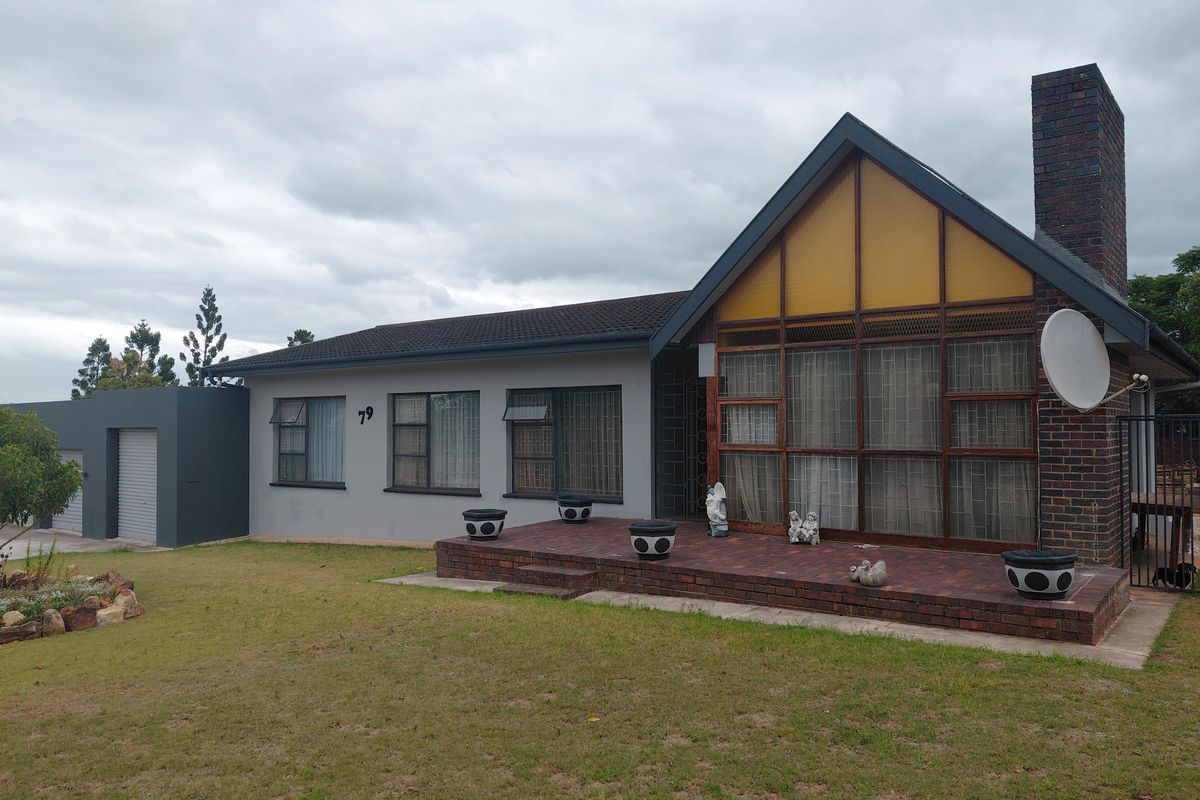 Freehold Pending Sale In Uitenhage - Photo 2