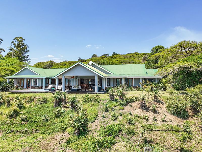 Exquisite Family Home - Photo 5