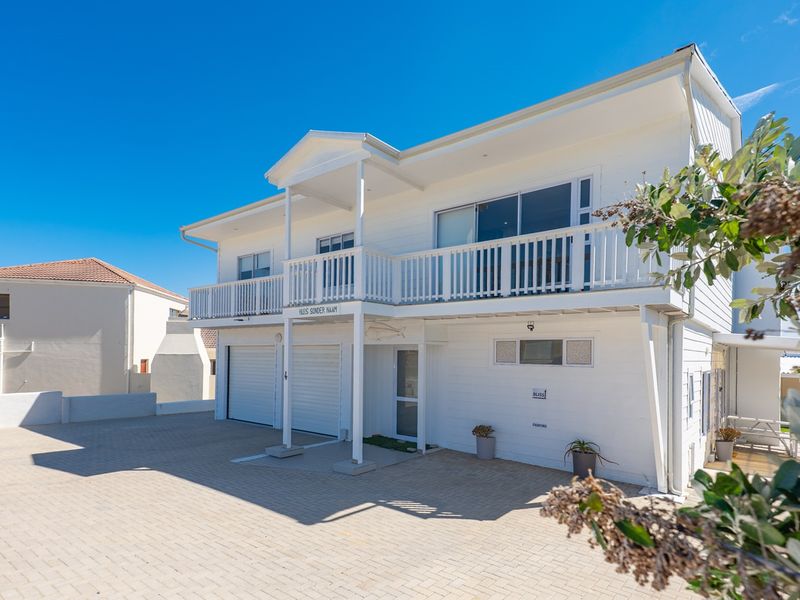 Modern Coastal Home with Income-Generating Flatlet - Photo 2