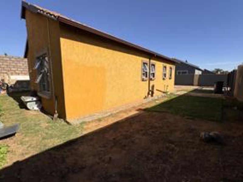 3 BEDROOM HOUSE FOR SALE IN SHARON PARK LIFESTYLE ESTATE - Photo 6