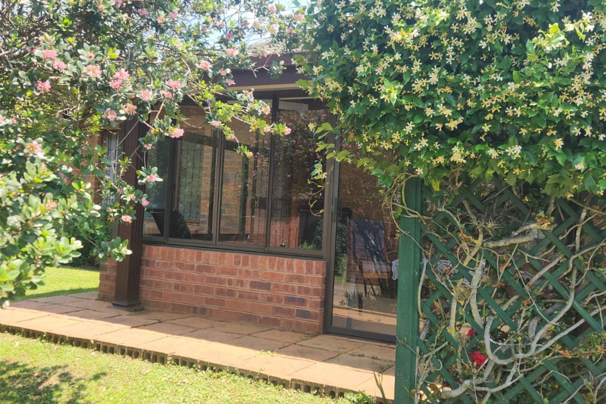 Lovely neat home in Amber Valley - Photo 3