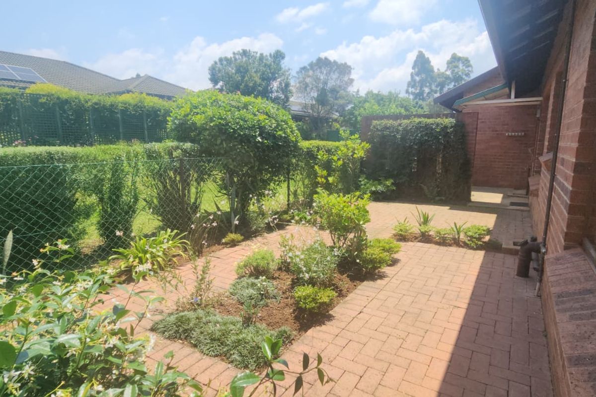 Lovely neat home in Amber Valley - Photo 5